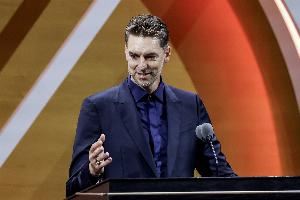 两周年！大加索尔晒照回忆2023年入选名人堂！