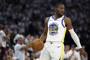 库明加全给防住了！湾区名记：勇士管理层有多达43位高管