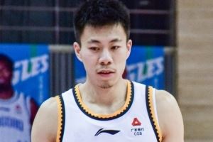 媒体人：张镇麟最后或留辽宁 徐昕在积极推进离队 上海运作内援