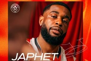 官方：谢菲联签下米尔沃尔26岁中卫坦甘加，签三年合同