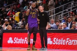 雷迪克：詹姆斯目前精神状态极佳 休赛期我经常和詹姆斯交流