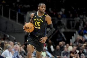 Shams：勇士和太阳、国王此前关于库明加的交易谈判没有任何进展